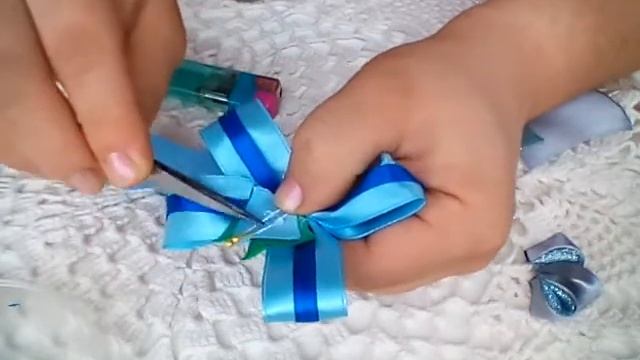 Классненький бантик Канзаши