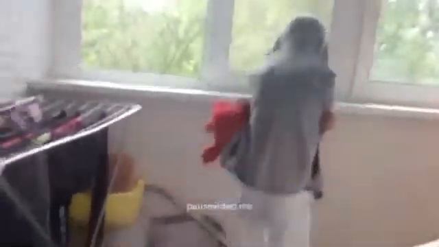 Вызвала КЛОУНА ОНО ОН ПРИШЁЛ НЕ ХАЙП смотреть онлайн