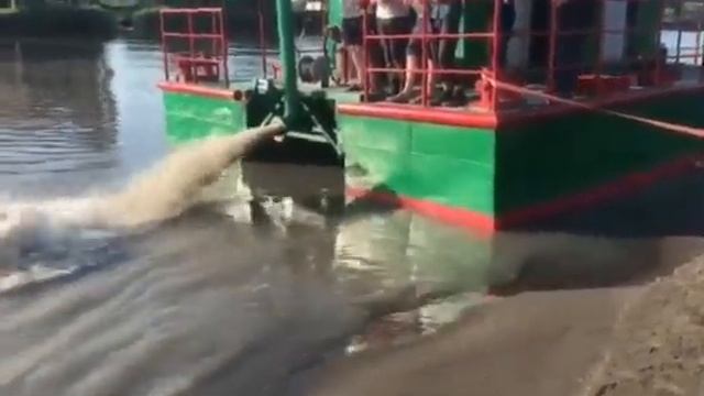 Земснаряд для добычи песка 1600/50 смотреть онлайн