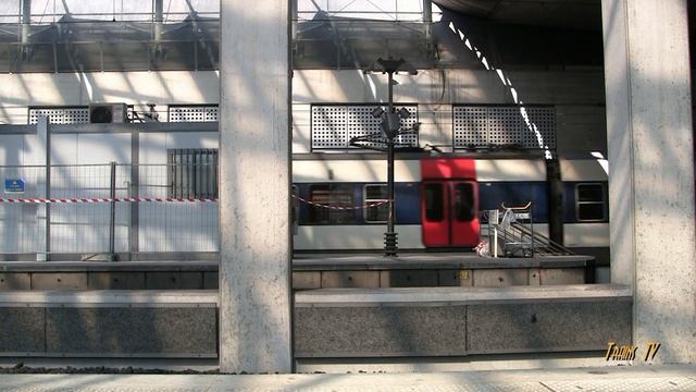 TGV à l'aéroport Roissy-Charles de Gaulle (27/05/2013) смотреть онлайн