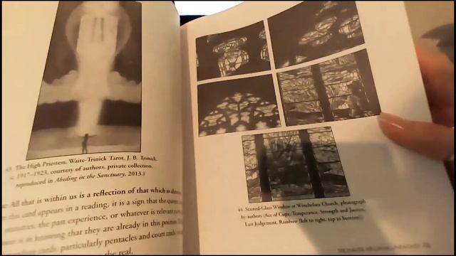 Какие книги стоит приобрести в начале знакомства с картами Таро. смотреть онлайн