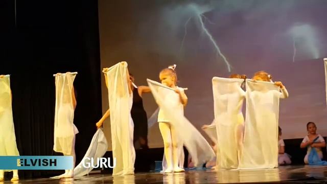 детский балет "Море и Волна", выступают детки 4-5 лет. Словения. смотреть онлайн