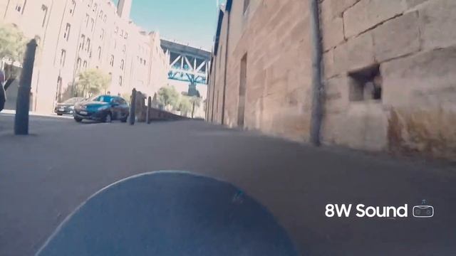 Samsung LEVEL Box Slim смотреть онлайн