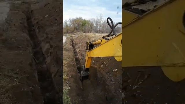 ЭО 3323А рытьё траншеи под газ смотреть онлайн