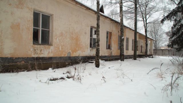 ВЕРНУЛСЯ СПУСТЯ 20 ЛЕТ | ЗАБРОШЕННАЯ В.Ч. 62845 смотреть онлайн