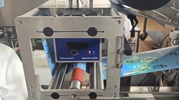 Печать кода Data Matrix на линии упаковки мороженого