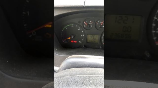 Ford Transit 2007г. Как сбросить "гаечный ключ" на приборной панели.? смотреть онлайн