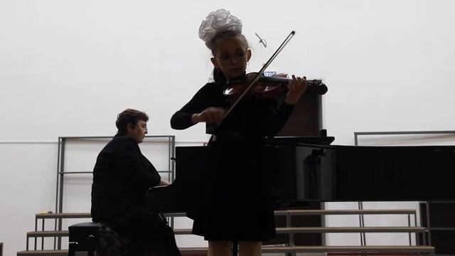 Разумова Арина, Струнные инструменты, 2 группа, Э. Дженкинсон "Танец" смотреть онлайн