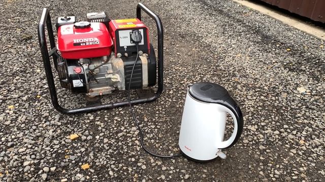 Бензогенератор Honda EZ2200 под нагрузкой смотреть онлайн
