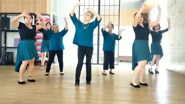 BAILANDO (Enrique Iglesias) - Line Dance for Beginner смотреть онлайн