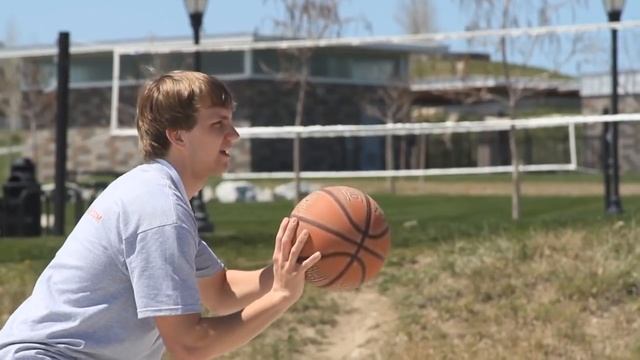 Basketball 101 : How to Shoot Hoops Better: Basketball Instructions & Tips смотреть онлайн
