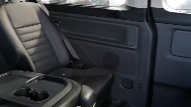 Ford Tourneo Custom Titanium X смотреть онлайн
