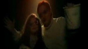 !ЛОЯ   Розы тёмно алые