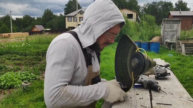 Ремонт триммера своими руками. Нож для лески из шпателя смотреть онлайн