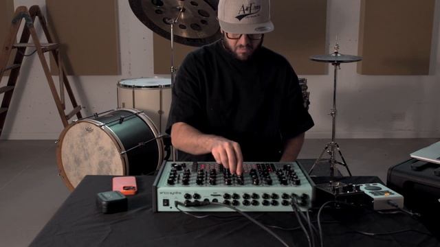 Live jam session - Perkons HD-01 смотреть онлайн