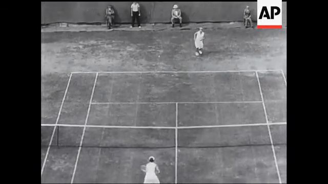Helen Wills Moody Regains US Tennis Title смотреть онлайн