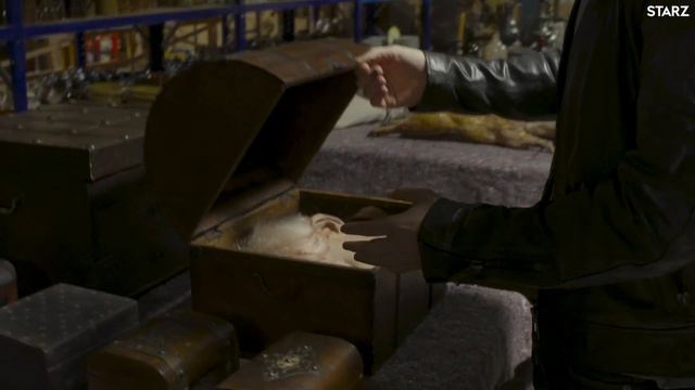 Outlander | David Berry Prop Store Tour | STARZ смотреть онлайн