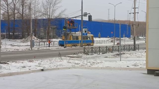 Трамвай который едет из Екатеринбурга в Верхнюю Пышму смотреть онлайн