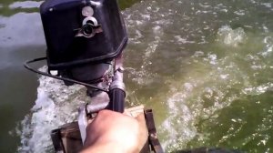 Лодочный мотор Салют 2э на надувной лодке