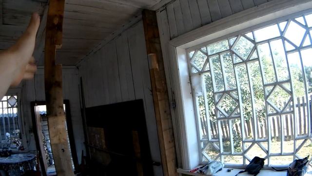 Люди топят печь таким материалом, а я строю! Стена из деревянного кирпича на веранде смотреть онлайн