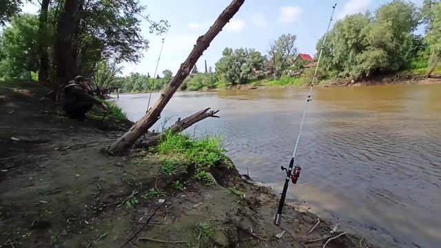 Рыбалка на реке Омь. Бывает и так! смотреть онлайн
