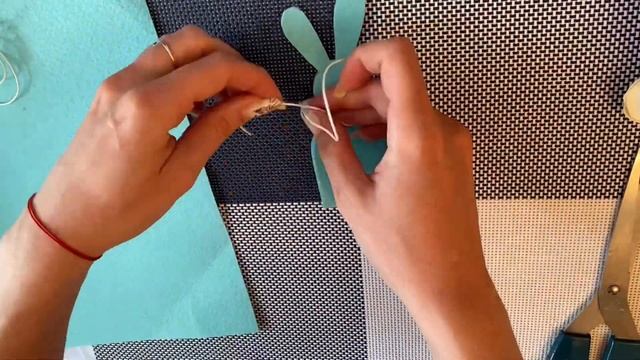 Пасхальный заяц из фетра!  Подставка для яиц! Пасхальный декор своими руками!