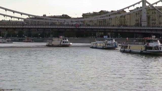 По Москве- реке. автор Людмила Васильевна Саповская смотреть онлайн