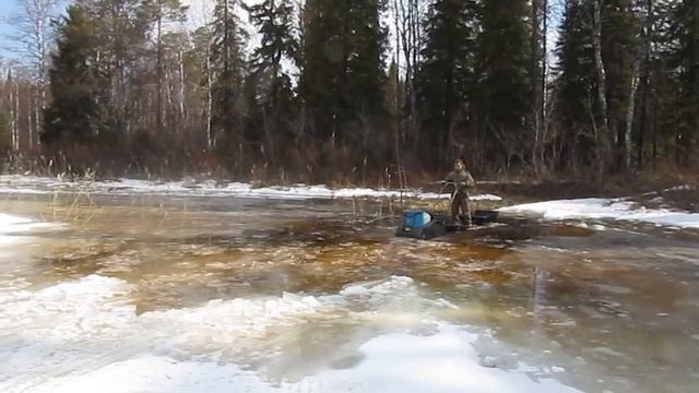 Заезд на поднявшийся лед-2 смотреть онлайн