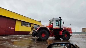Запускаем КИРОВЕЦ К-744 и едем до заправки. Приёмка трактора КИРОВЕЦ К-744 после капиталки.