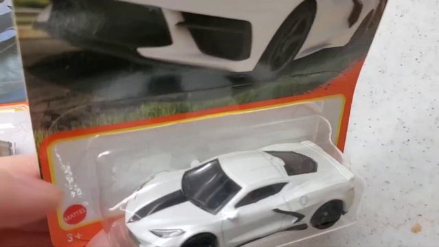 Matchbox 2020 Chevy Corvette C8 | 4 Versions Review смотреть онлайн