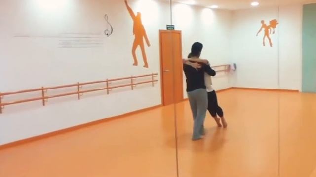 Contemporary Tango for Antonio cantos play John Powel смотреть онлайн