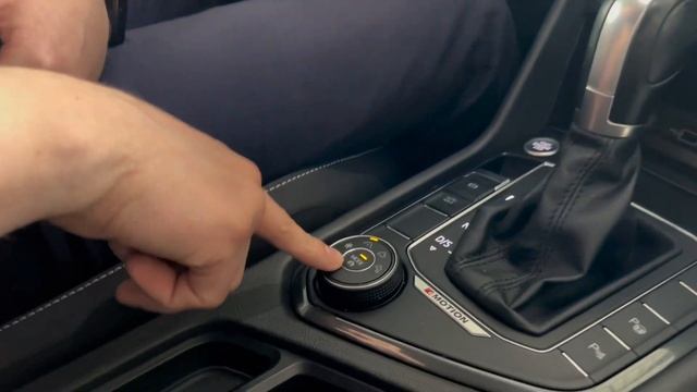 Фольксваген Тигуан 2018 г. 2.0 АТ смотреть онлайн