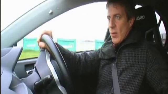 Fifth Gear: Mitsubish Evo X vs Ford Focus Rs смотреть онлайн