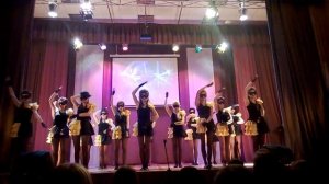 танец Леди Гага-покер фэйс