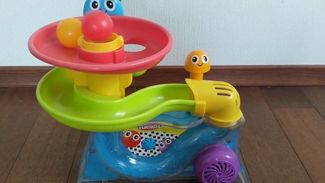 Обзор на игрушку Воздушный фонтан Playskool смотреть онлайн