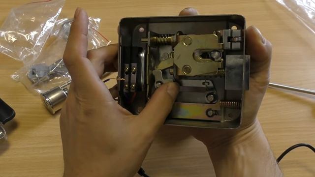 Электромеханический замок Atis Lock CK смотреть онлайн