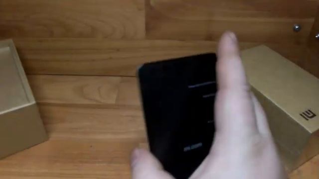jd.com Вторая посылка - смартфон Xiaomi Redmi 2 смотреть онлайн