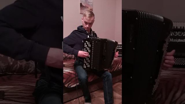 Баян Pigini-Юпитер с микрофонной системой AccordionSound смотреть онлайн