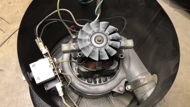 Electrolux 1590 Central Vacuum Repair смотреть онлайн
