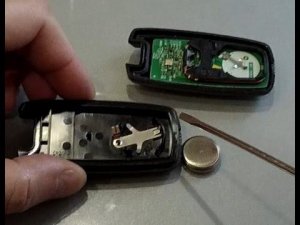 Suzuki Grand Vitara не работает брелок,один из вариантов  решения проблемы.