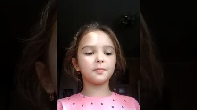 Всем советую прочитать книгу Волшебник изумрудного города.Ну и вся моя коллекция наклеек!! смотреть онлайн