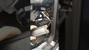 Замена фильтра салона мерседес GL  ( Как заменить салонный фильтр)