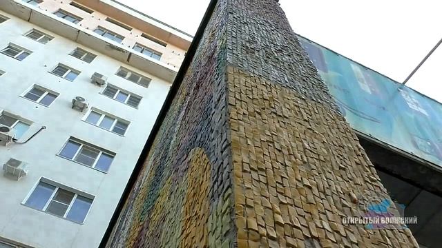 Завершается восстановление мозаичного панно смотреть онлайн