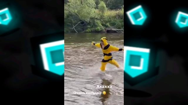 Аня Покров ТОНЕТ В БОЛОТЕ! Как это было... смотреть онлайн