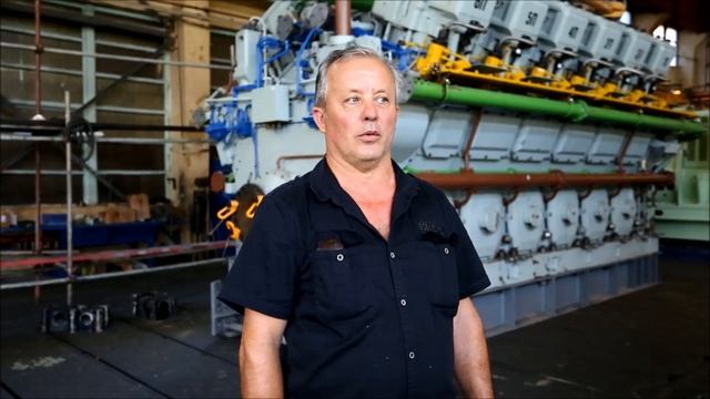Karlovac: Dizelski motor iz nuklearne elektrane Smolensk stigao na remont смотреть онлайн