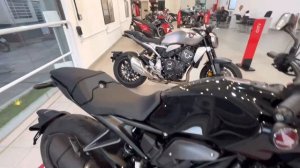 Honda Cb 1000 R Black Edition 2023