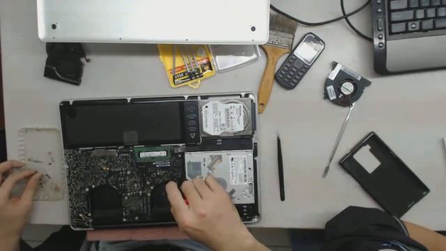 Macbook Pro A1286 Lỗi Bios