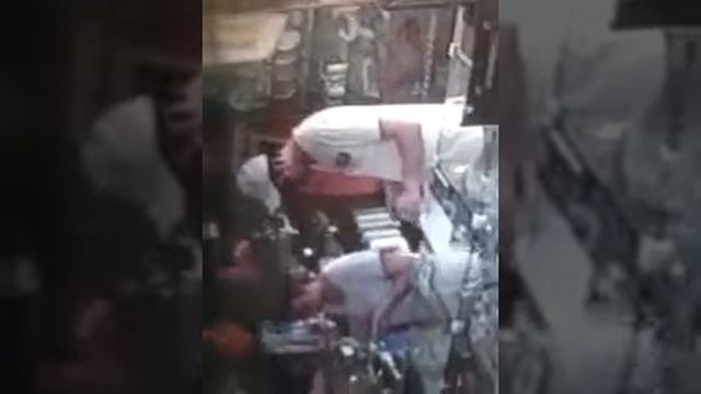 Вор каторый украл телефон в каскелене.Найдём вора. смотреть онлайн