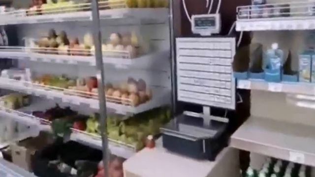 Республика Алтай. Чемал. Магазины в центре. Все есть. Ничего привозить с собой не нужно. смотреть онлайн