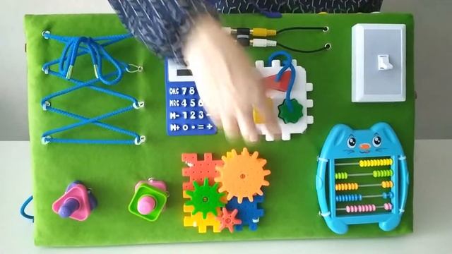 Обзор мягкого бизиборда Bizikinder